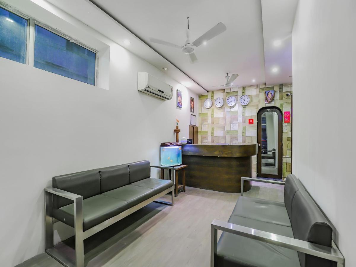 Oyo 80678 Shreenath Residency Nueva Delhi Exterior foto